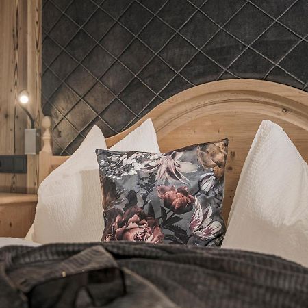 Appartement Christoph Ried im Zillertal Eksteriør bilde