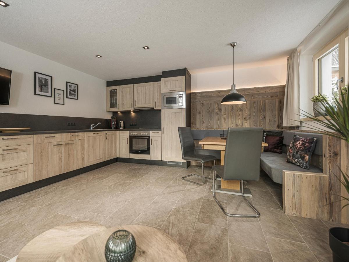 Appartement Christoph Ried im Zillertal Eksteriør bilde